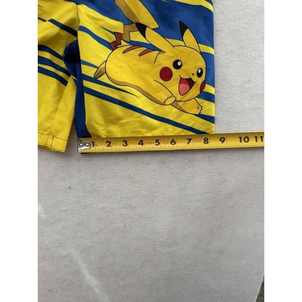 Pokemon pikachu swim